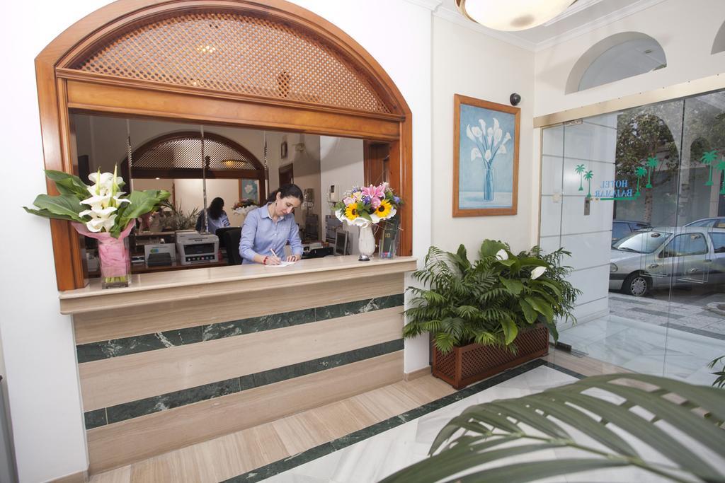 Hotel Bajamar Centro Nerja Luaran gambar